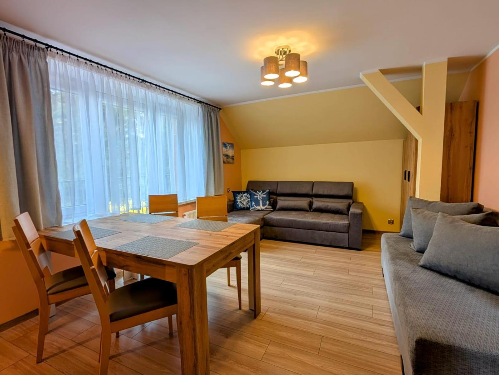 Caloroczny Drewniany Domek Superior I Apartamenty Eko-Oaza W Krynica Morska-Piaski Nowa Karczma  Εξωτερικό φωτογραφία